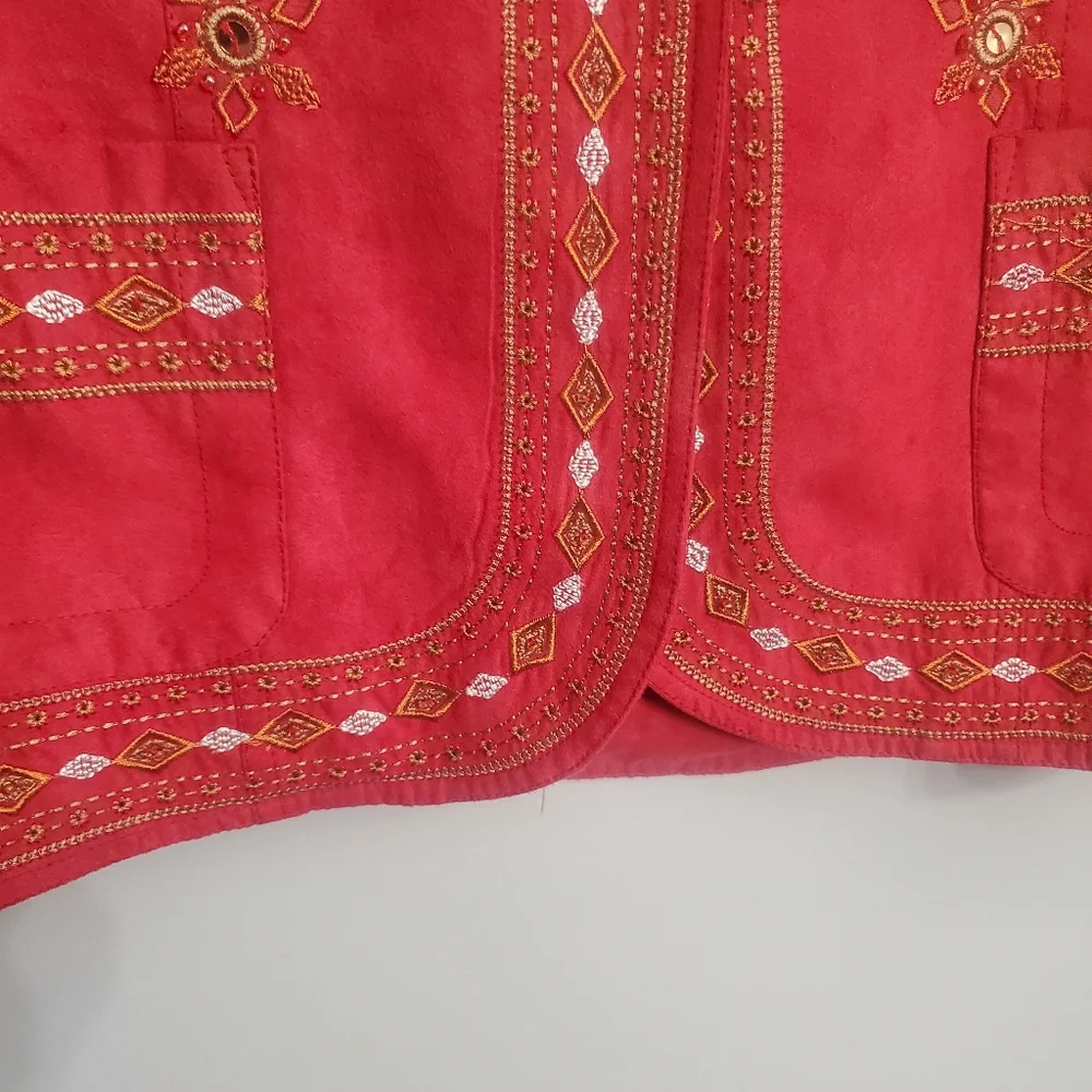 ColdWater Creek Red Faux Suede Embroidered Embellished Blazer Sz14 Chic Grandma - Picture 3 of 16